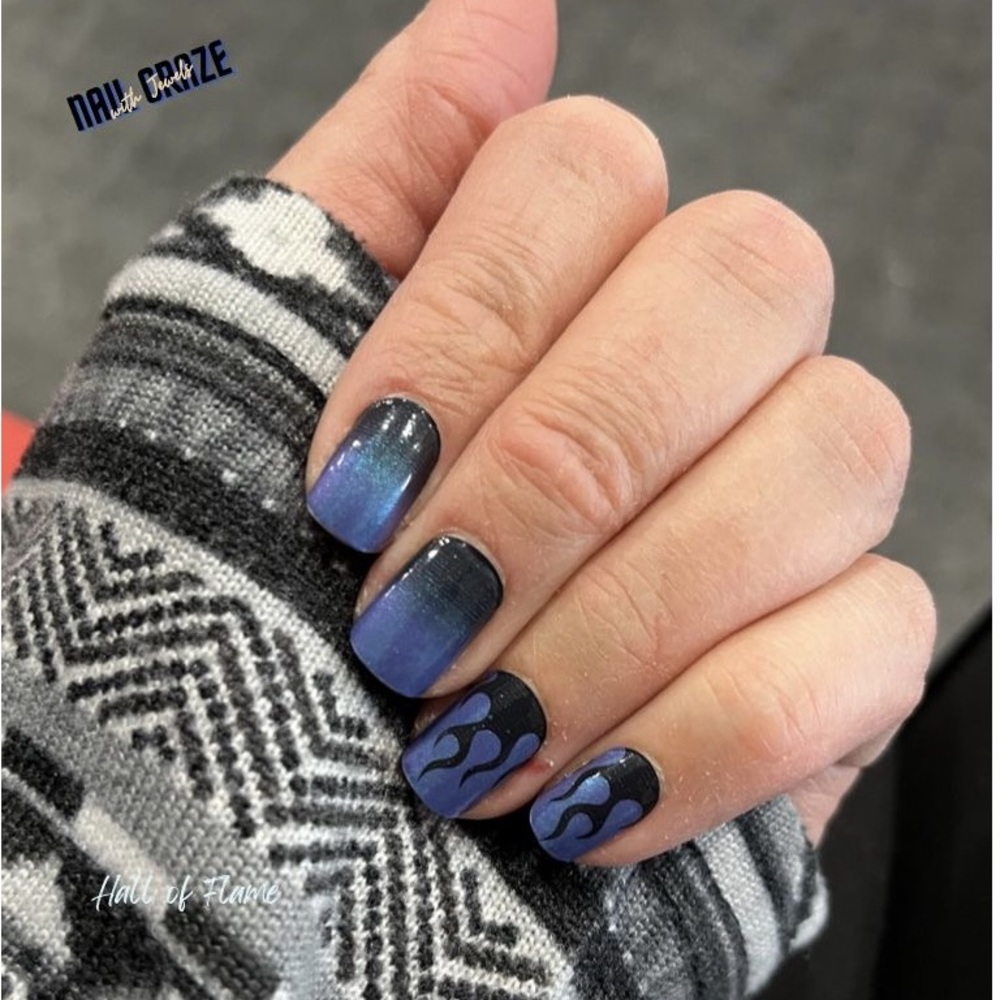 Color Street Fiery Blue Nail Strips - Picture 4 of 4